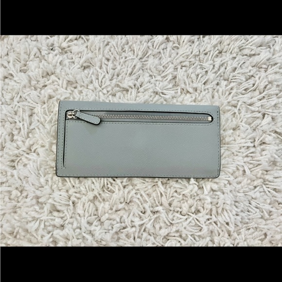 Michael Kors Wallet - Picture 3 of 11